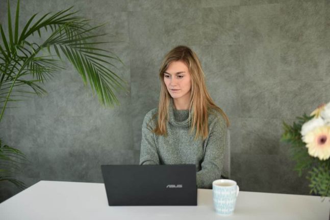 How Do I Effectively Manage Google Reviews for My Business?